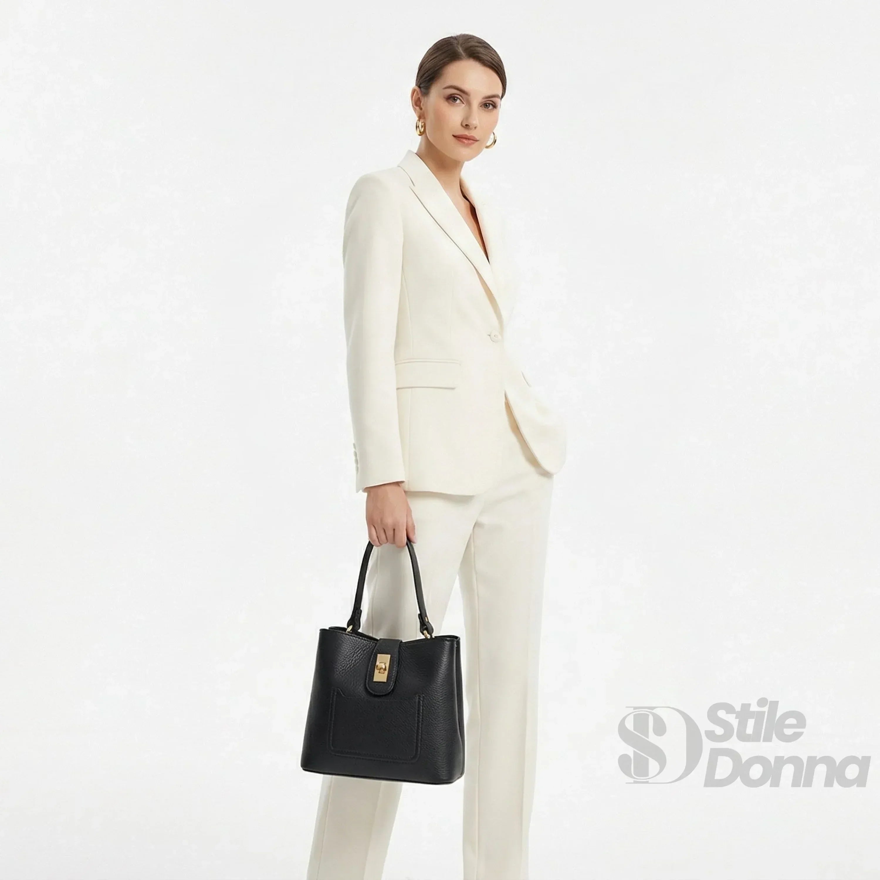 Borsa A Mano In Vera Pelle Italiana Con Dettagli Dorati Interna Ed Esterna In Pelle Di Alta Qualità
