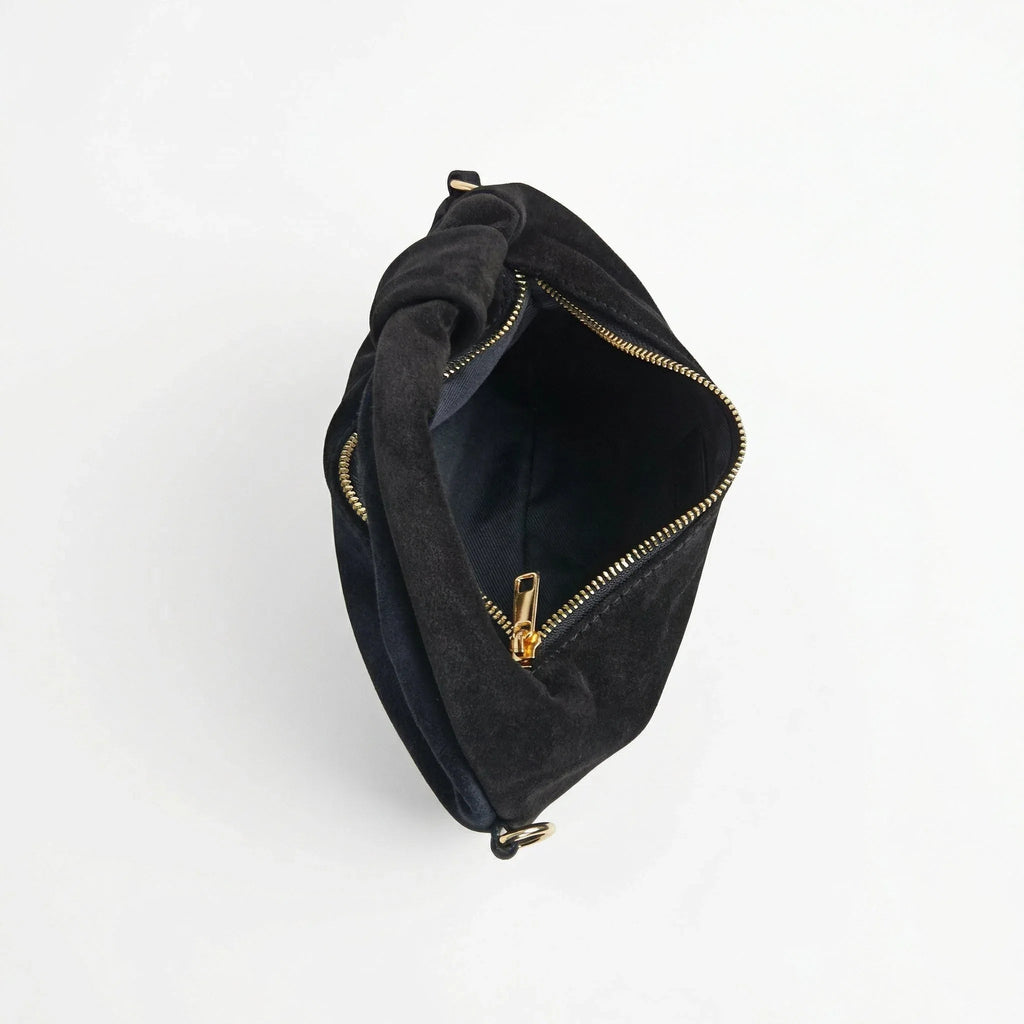Borsa A Tracolla Hobo In Pelle Scamosciata Con Dettagli In Metallo Dorato Design Italiano E Leggera