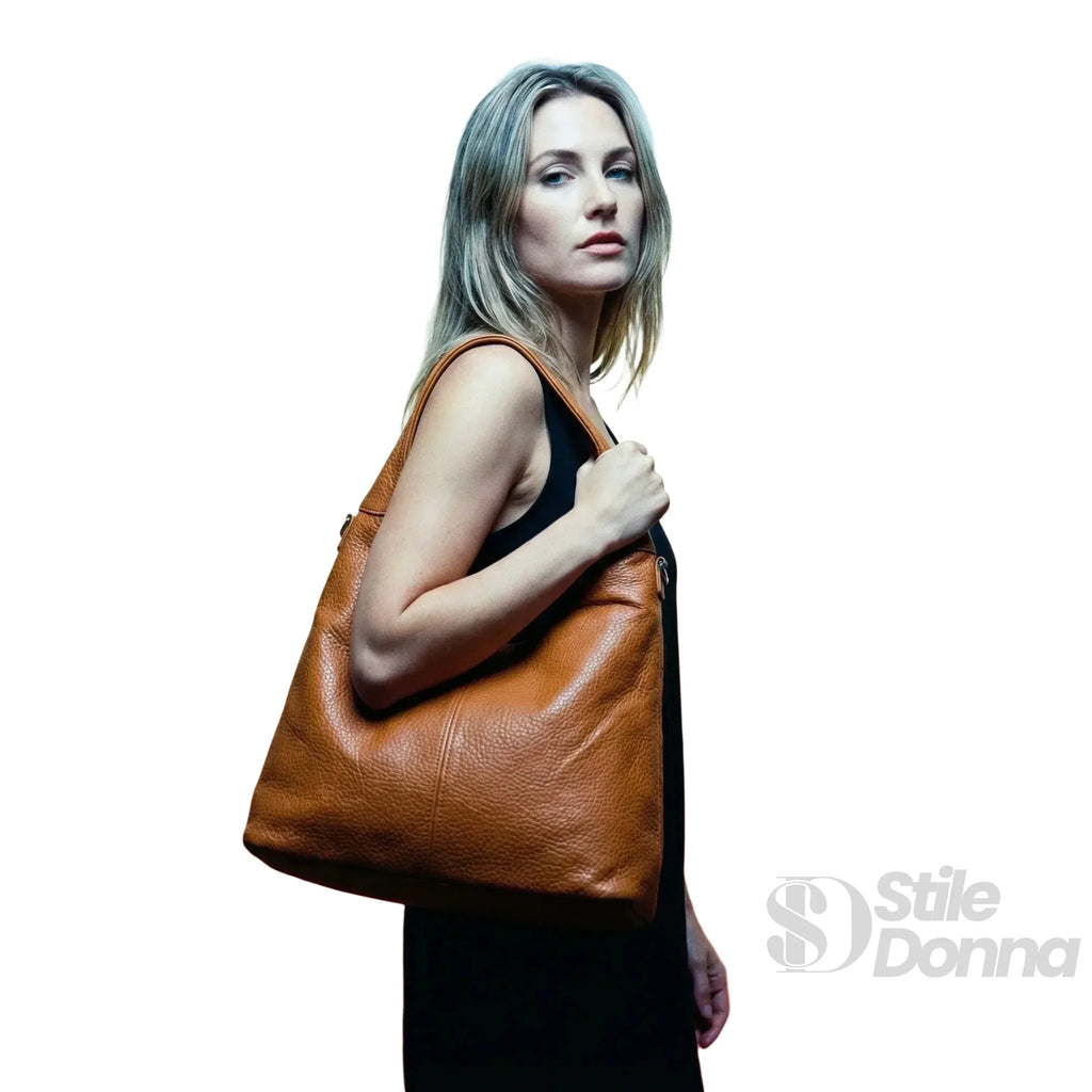 Borsa Hobo In Ecopelle Marrone MS 6569 Con Chiusura A Zip Tracolla Regolabile Per Uso Quotidiano