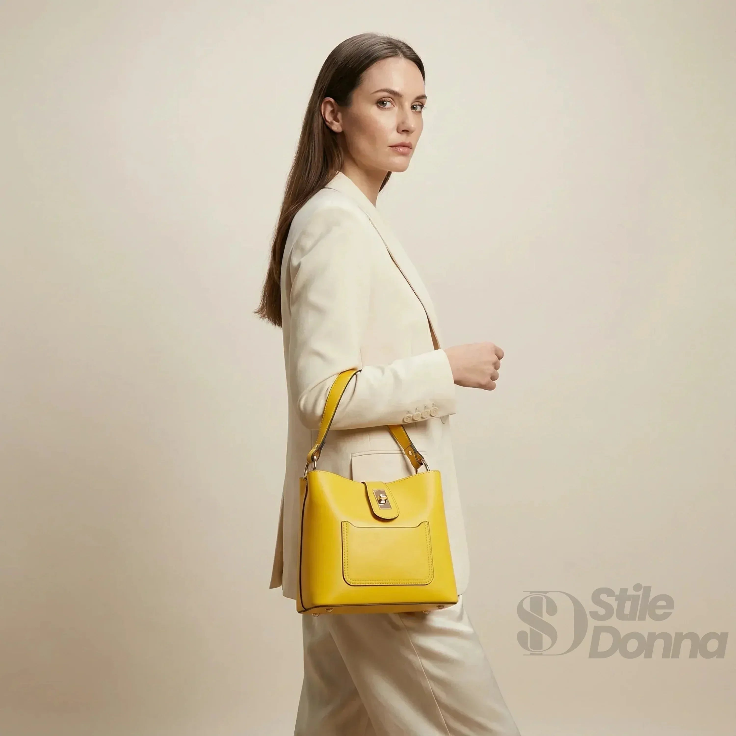 The Stile Aura Borsa In Vera Pelle Modello Aura Con Finiture Dorate Prodotta In Italia