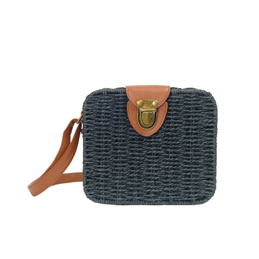 Borsa Intrecciata a Scatola in Paglia e Pelle Nero Design Compatto Leggera e Resistente