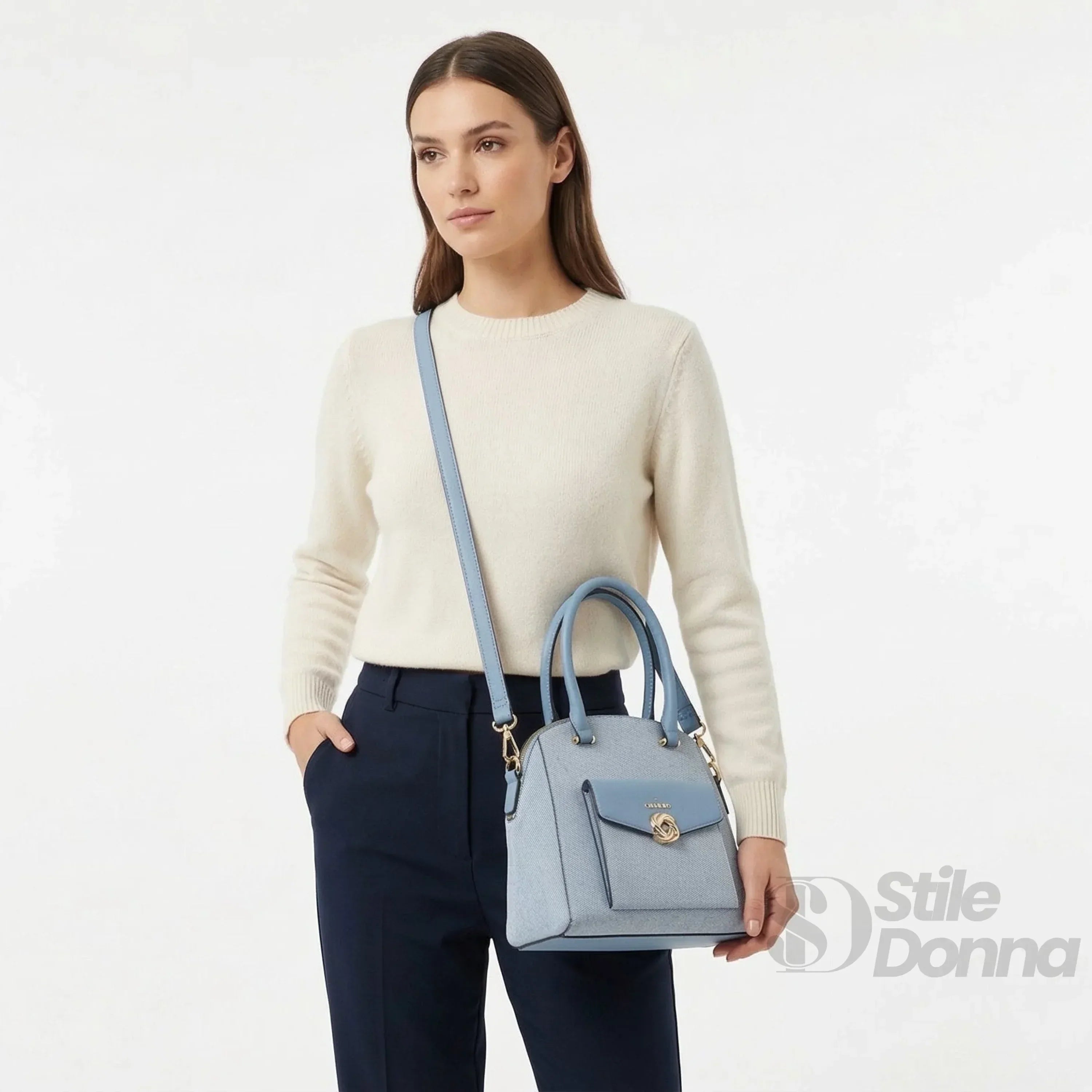 Borsa Strutturata Azzurra Con Manico Superiore In Ecopelle Di Alta Qualità E Dettagli Oro