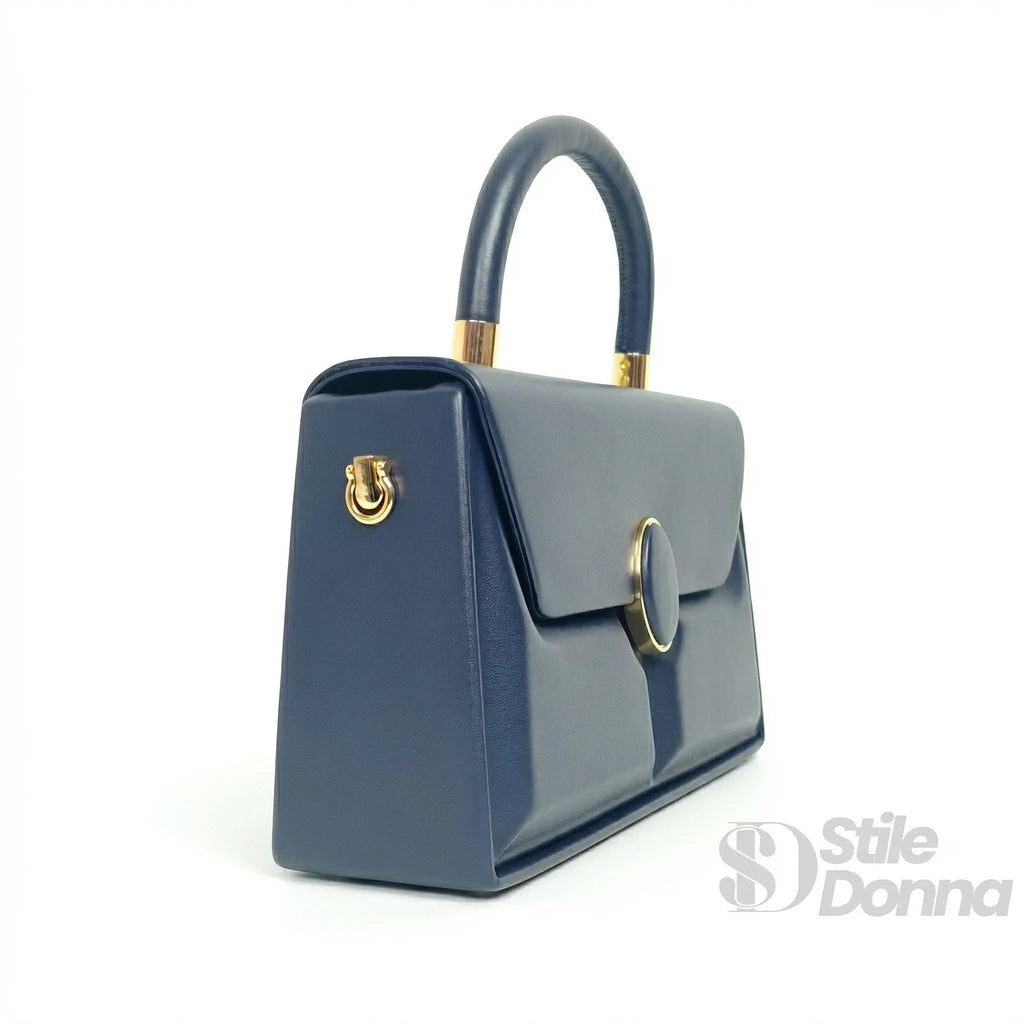 Borsa Strutturata Classica Con Hardware Oro In Ecopelle Di Qualità Con Chiusura Magnetica