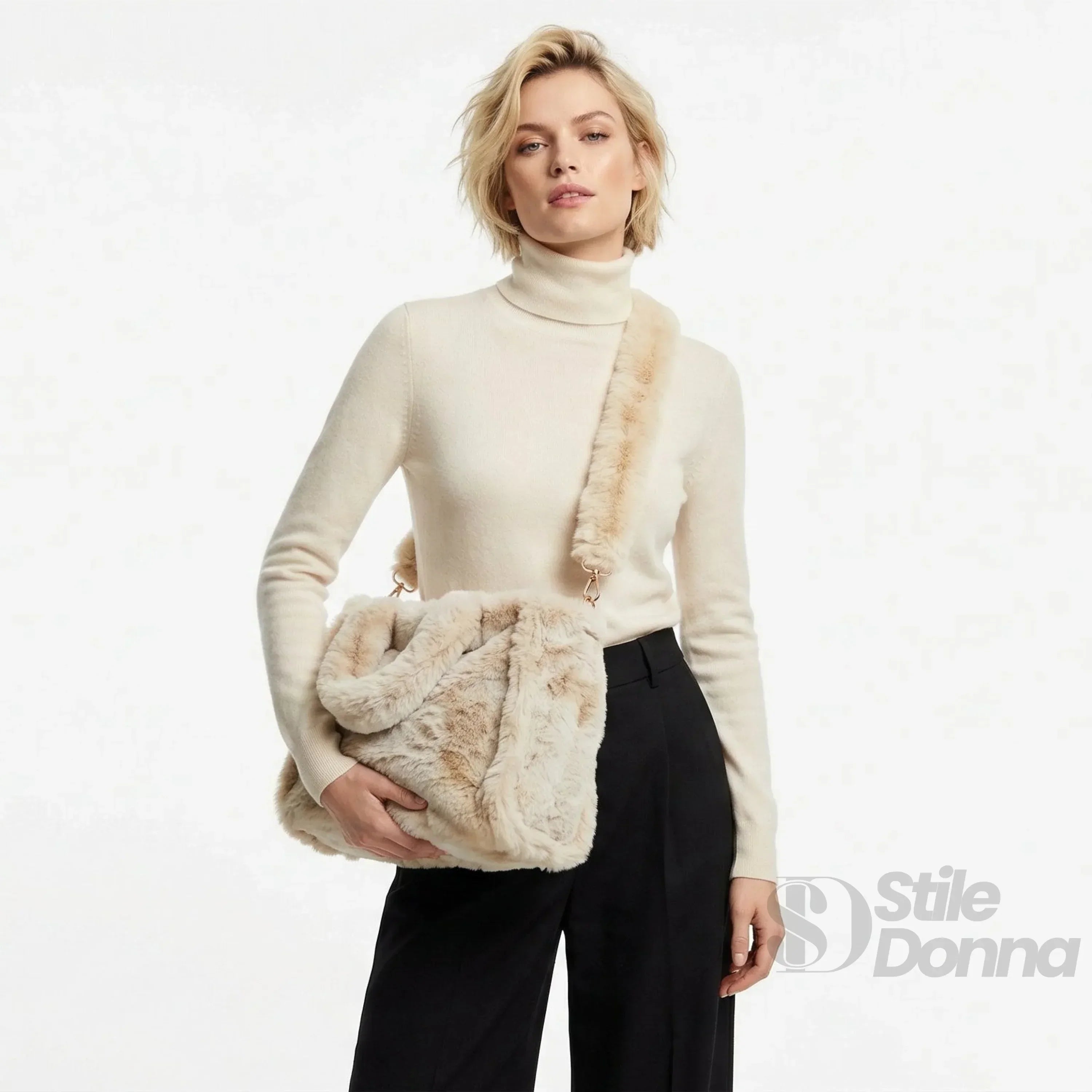 Borsa Tote In Pelliccia Sintetica Colore Crema Capiente E Morbida Per Outfit Casual E Formali