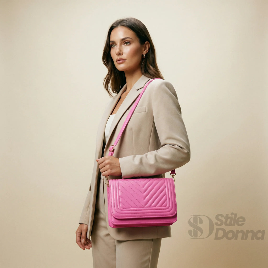 Borsa Trapuntata Rosa Da Donna Con Design A Triangoli E Tracolla Staccabile In Pelle PU Di Alta Qualità
