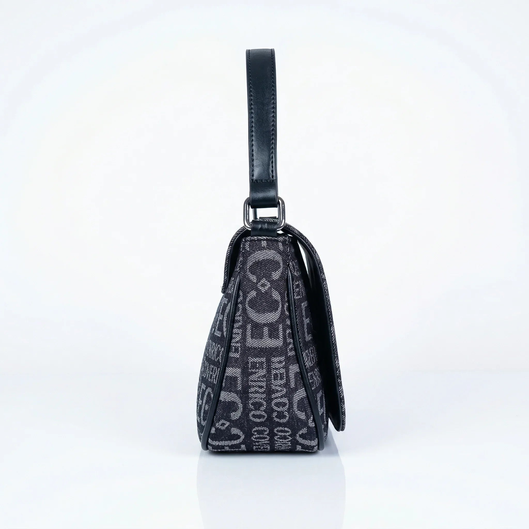 Enrico Coveri Borsa A Spalla In Jacquard Con Logo E Tracolla Regolabile 24x16x8 Cm