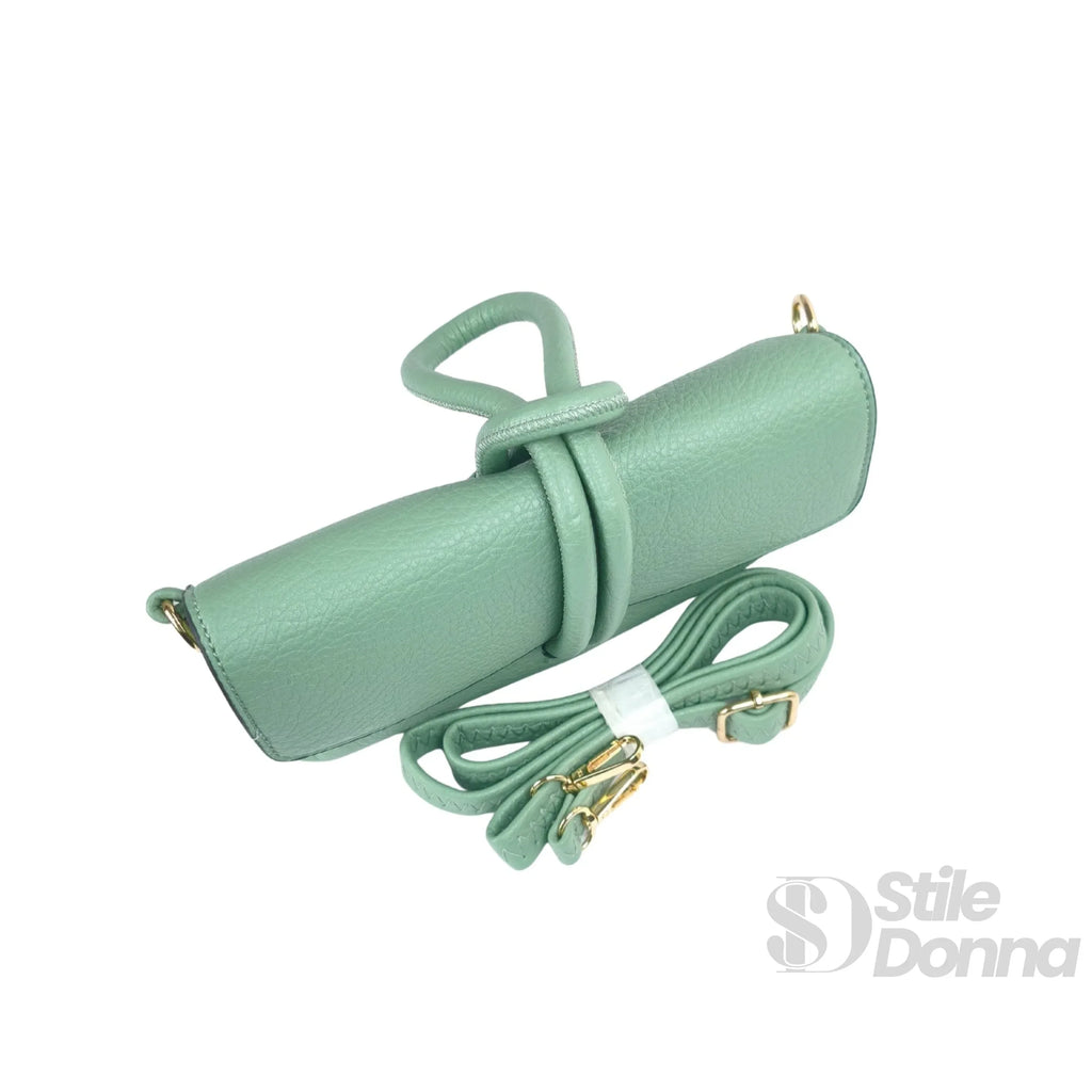 Pochette Ecopelle Verde Menta Da Donna Con Chiusura Zip E Finitura Lucida Per Serate E Uso Quotidiano